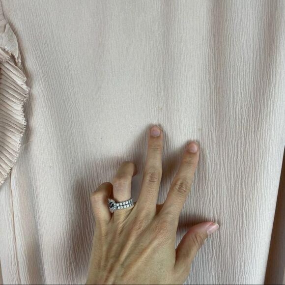 Intermix Nelly Silk Ruffle Cold Shoulder Blouse in Blush Pleated Women's Size 0 - Picture 5 of 10